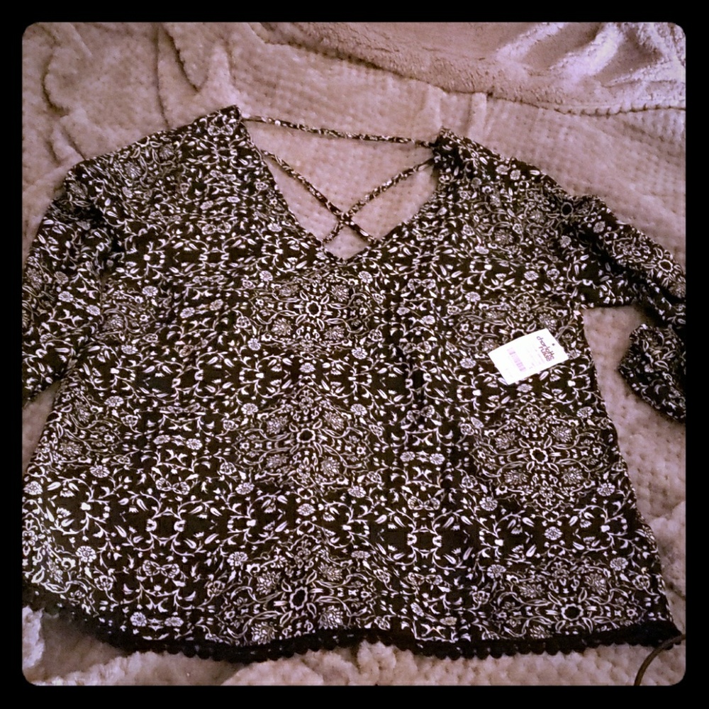 Cute top